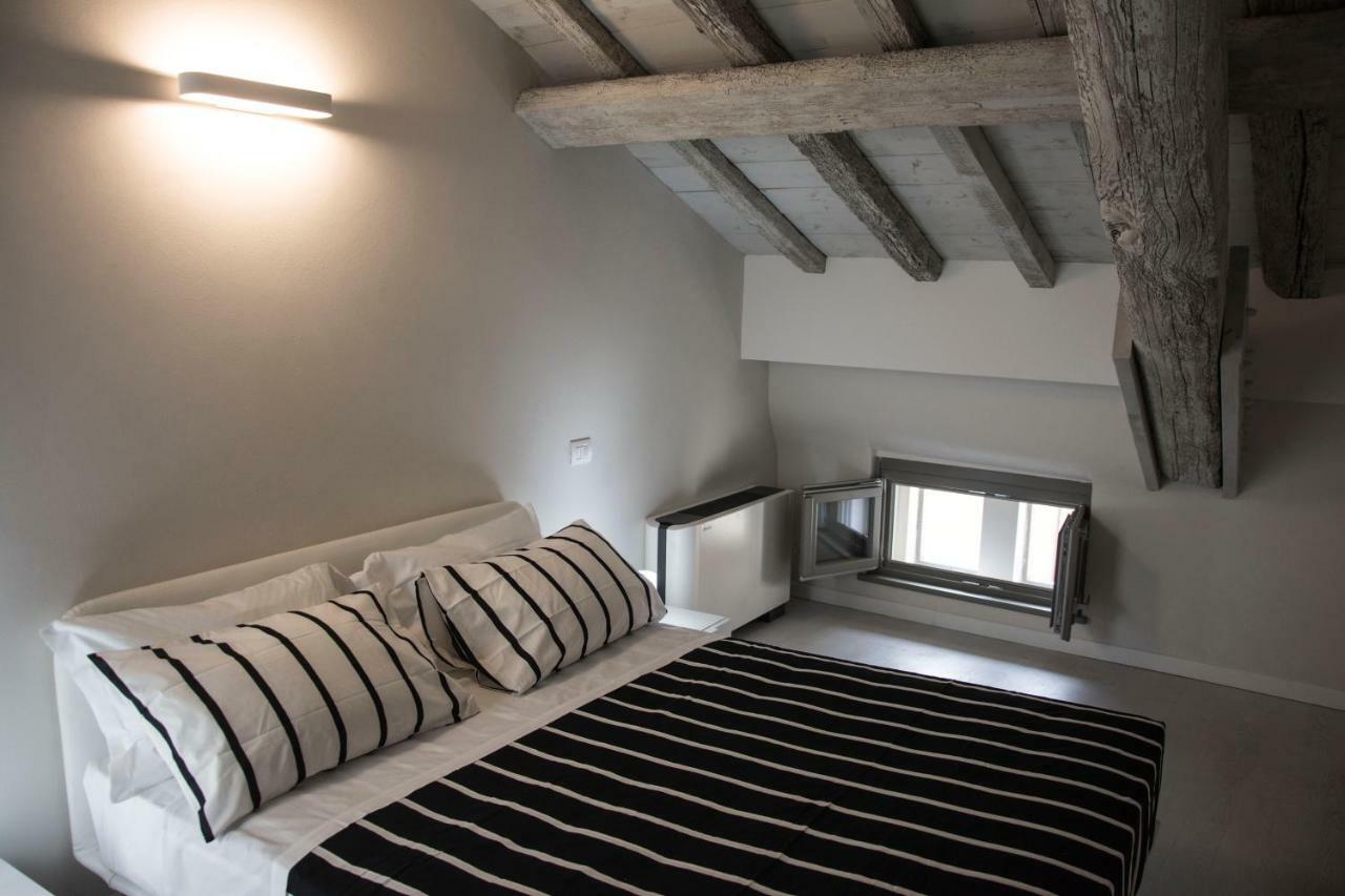 Apartament Residenza La Torre Mantua Zewnętrze zdjęcie