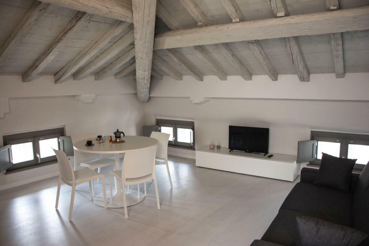 Apartament Residenza La Torre Mantua Zewnętrze zdjęcie